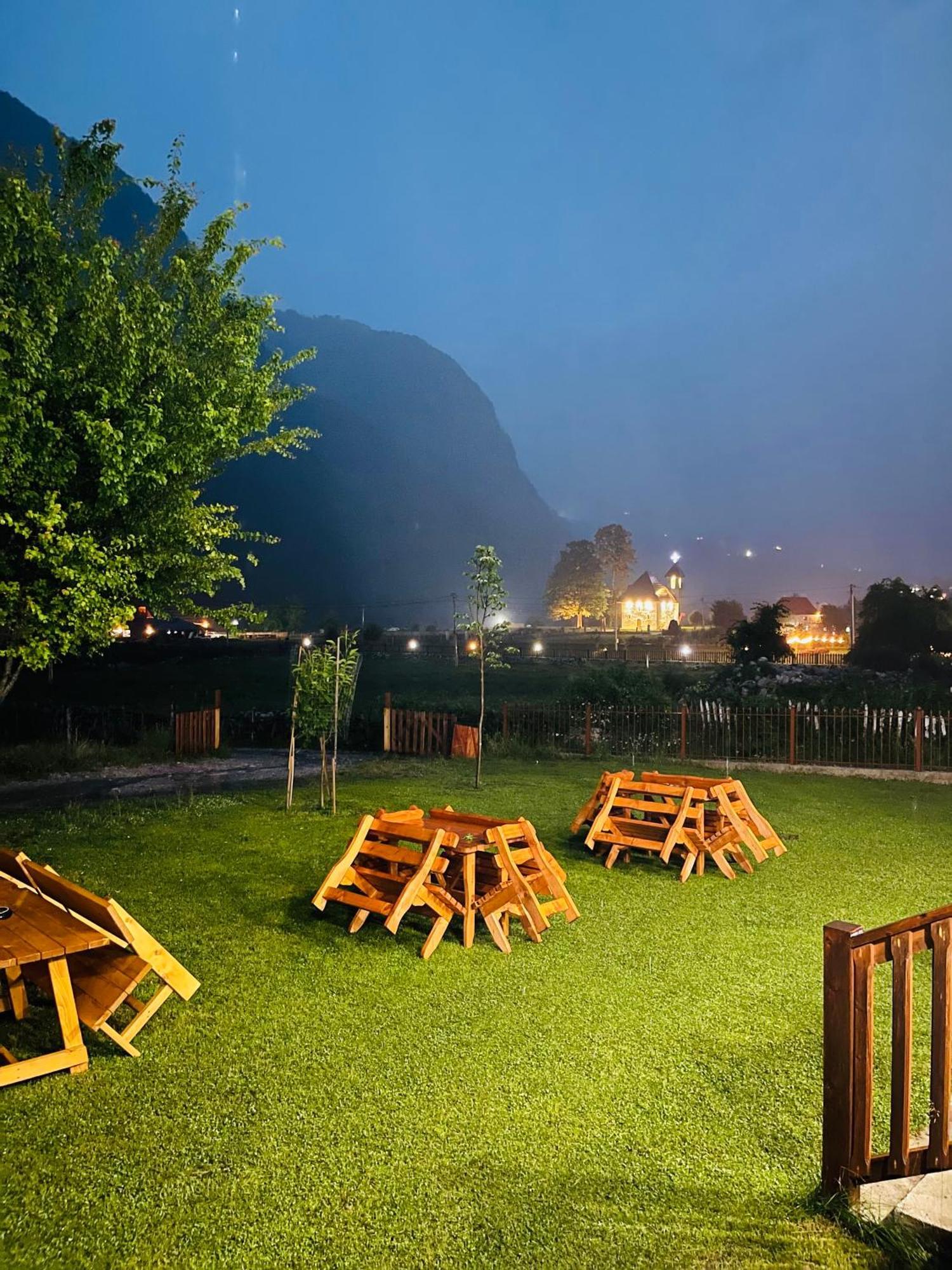 Thethi View Hotel Gjelaj Exterior foto